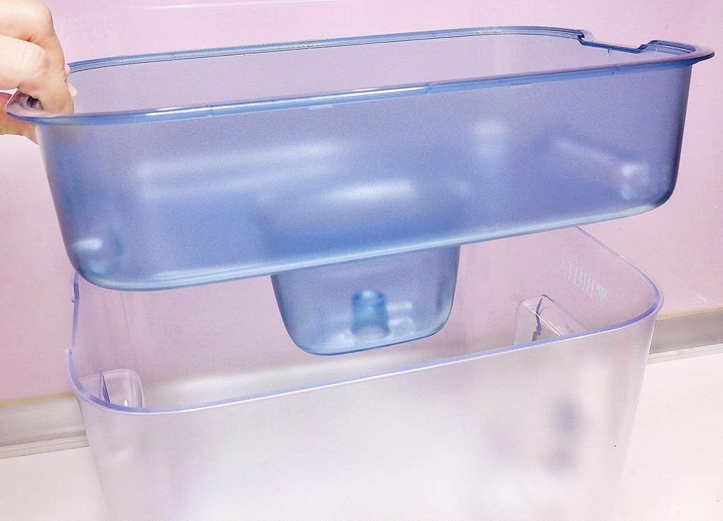 |濾水壺推薦|BRITA Flow 濾水箱.輕巧大容量.德國原裝進口.家庭/露營/旅行必備! - 第9張圖 |濾水壺推薦|BRITA Flow 濾水箱.輕巧大容量.德國原裝進口.家庭/露營/旅行必備!