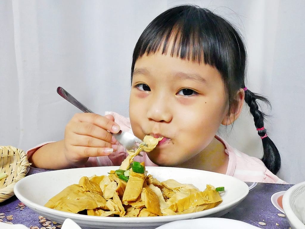 ｜素食滷味小菜｜搗蛋菇蔬食便利店．天然健康無添加，人氣素食方便即食料理包．涮嘴宅配滷味！
