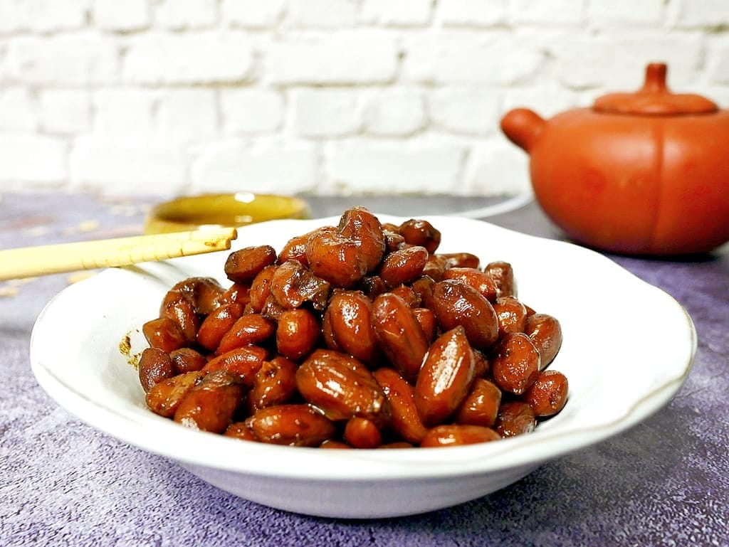 ｜素食滷味小菜｜搗蛋菇蔬食便利店．天然健康無添加，人氣素食方便即食料理包．涮嘴宅配滷味！