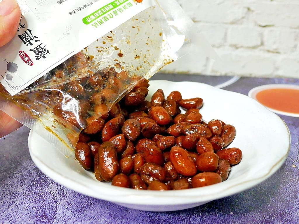 ｜素食滷味小菜｜搗蛋菇蔬食便利店．天然健康無添加，人氣素食方便即食料理包．涮嘴宅配滷味！