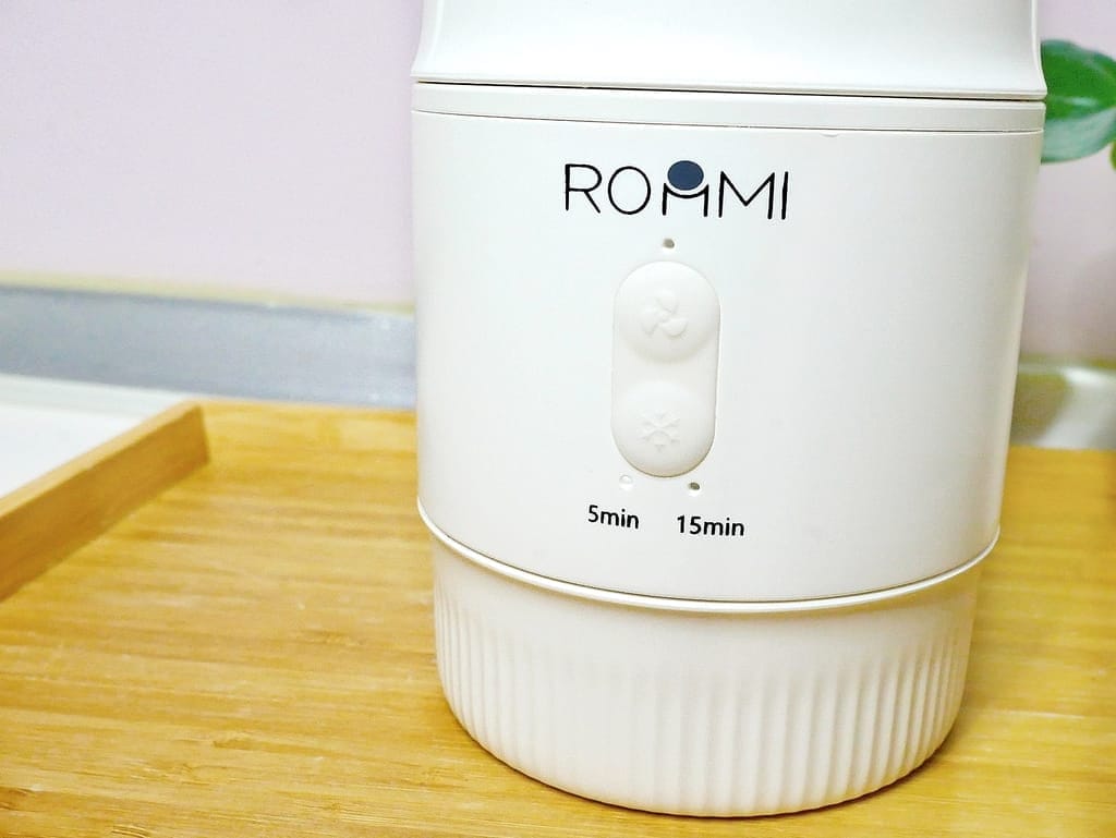 |無線果汁機心得|Roommi-Icy隨行冰淇淋果汁機,自製營養美味果汁/ 冰淇淋.炎炎夏日必備一台! - 第14張圖 |無線果汁機心得|Roommi-Icy隨行冰淇淋果汁機,自製營養美味果汁/ 冰淇淋.炎炎夏日必備一台!