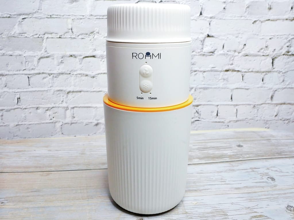 |無線果汁機心得|Roommi-Icy隨行冰淇淋果汁機,自製營養美味果汁/ 冰淇淋.炎炎夏日必備一台! - 第4張圖 |無線果汁機心得|Roommi-Icy隨行冰淇淋果汁機,自製營養美味果汁/ 冰淇淋.炎炎夏日必備一台!