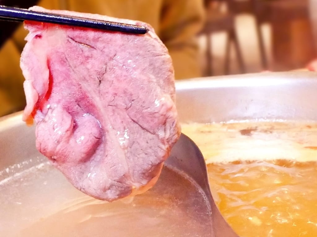 | 中和火鍋 | 燙燙極緻涮涮鍋 中和店,肉食控必朝聖,爽吃肉片,鮮美海鮮,CP值超高火鍋店推薦! - 第28張圖 | 中和火鍋 | 燙燙極緻涮涮鍋 中和店,肉食控必朝聖,爽吃肉片,鮮美海鮮,CP值超高火鍋店推薦!