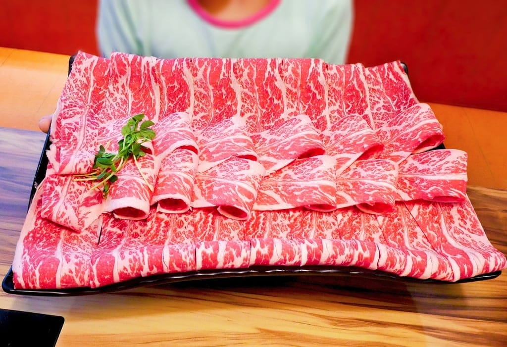 | 中和火鍋 | 燙燙極緻涮涮鍋 中和店,肉食控必朝聖,爽吃肉片,鮮美海鮮,CP值超高火鍋店推薦! - 第23張圖 | 中和火鍋 | 燙燙極緻涮涮鍋 中和店,肉食控必朝聖,爽吃肉片,鮮美海鮮,CP值超高火鍋店推薦!