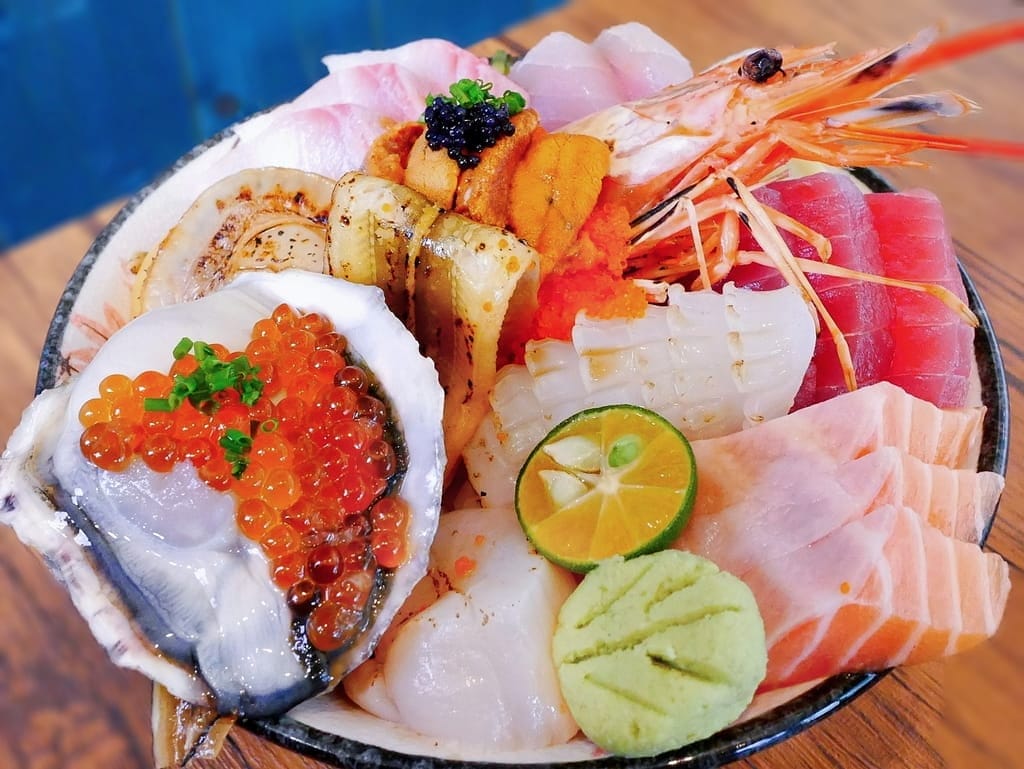 | 板橋日本料理 | 封鮨食堂.食材新鮮豐富.全台無敵澎湃「生魚片丼飯」.讓人一吃就愛上! - 第25張圖 | 板橋日本料理 | 封鮨食堂.食材新鮮豐富.全台無敵澎湃「生魚片丼飯」.讓人一吃就愛上!