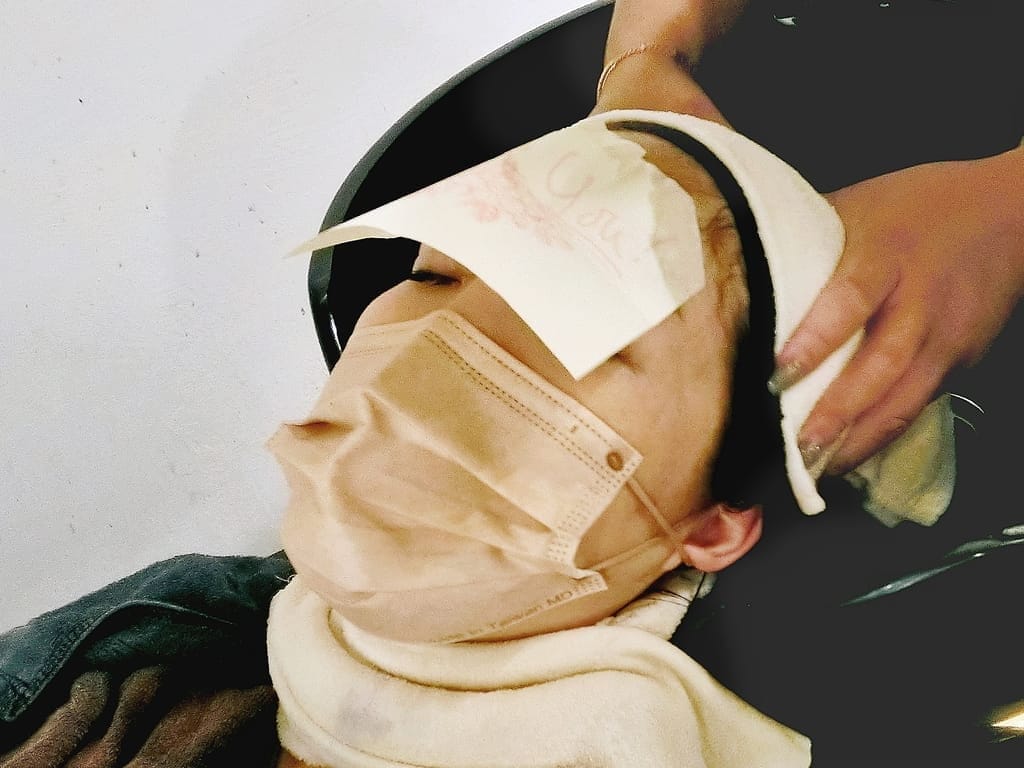 |板橋染髮推薦|Wor Hair新埔店,極光紫黑色,髮絲瞬間充滿仙氣光澤感.染髮不限制長度女生只要1500元!! - 第24張圖 |板橋染髮推薦|Wor Hair新埔店,極光紫黑色,髮絲瞬間充滿仙氣光澤感.染髮不限制長度女生只要1500元!!