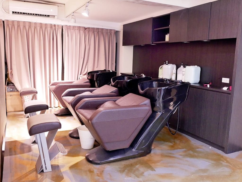 |板橋染髮推薦|Wor Hair新埔店,極光紫黑色,髮絲瞬間充滿仙氣光澤感.染髮不限制長度女生只要1500元!! - 第10張圖 |板橋染髮推薦|Wor Hair新埔店,極光紫黑色,髮絲瞬間充滿仙氣光澤感.染髮不限制長度女生只要1500元!!
