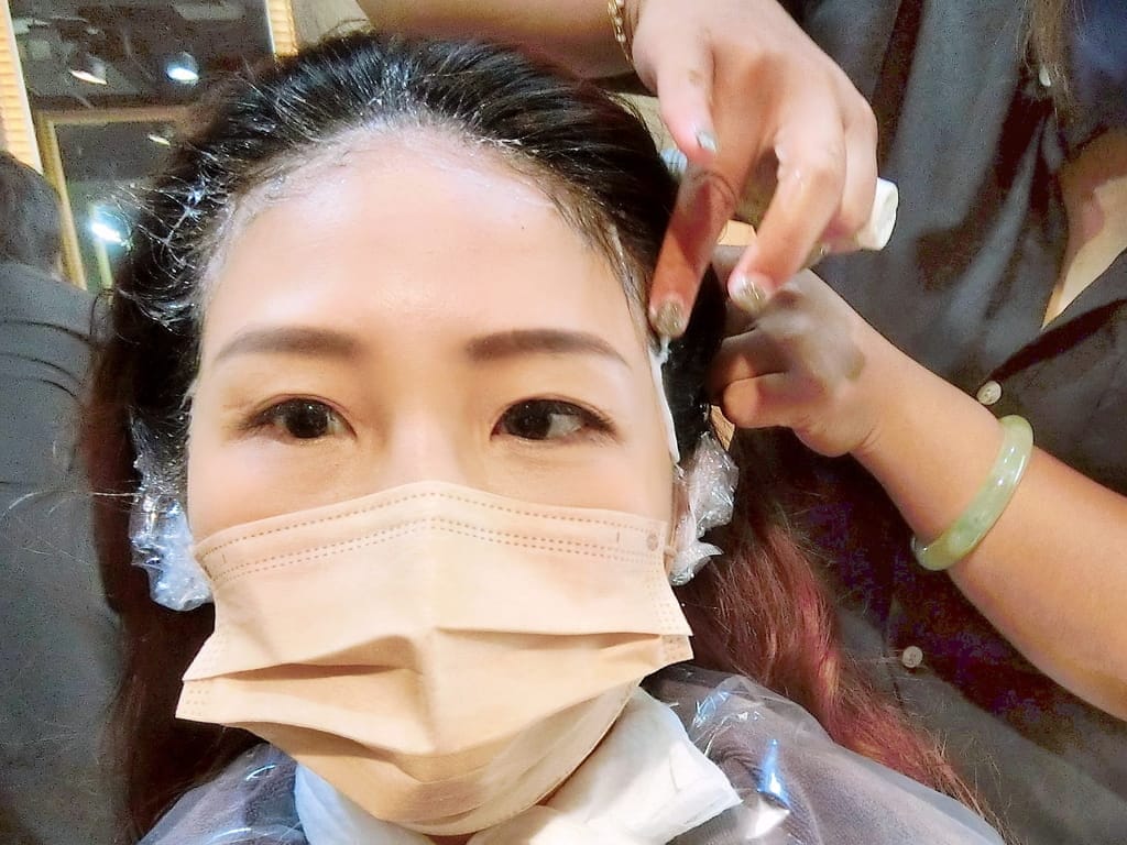 |板橋染髮推薦|Wor Hair新埔店,極光紫黑色,髮絲瞬間充滿仙氣光澤感.染髮不限制長度女生只要1500元!! - 第16張圖 |板橋染髮推薦|Wor Hair新埔店,極光紫黑色,髮絲瞬間充滿仙氣光澤感.染髮不限制長度女生只要1500元!!