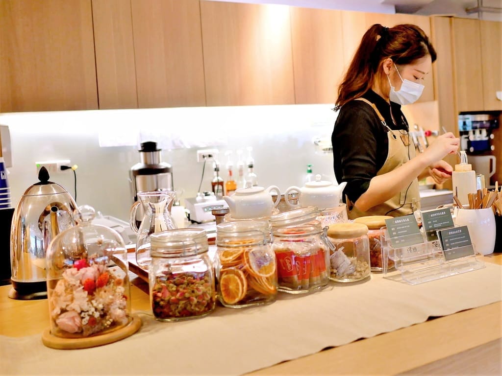 | 板橋咖啡廳 | 良師塾人文食飲 Literati cafe,商務聚餐好去處,寬敞舒適不限時,健康簡單推薦! - 第17張圖 | 板橋咖啡廳 | 良師塾人文食飲 Literati cafe,商務聚餐好去處,寬敞舒適不限時,健康簡單推薦!