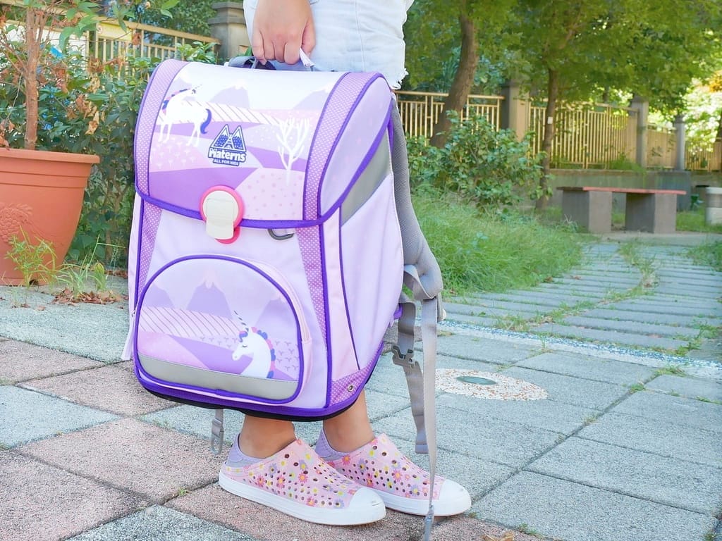 | 小學書包推薦 | Kid2Youth 大將作－Materns兒童成長護脊書包．符合人體工學．陪伴小學新生活