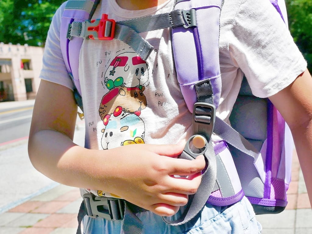 | 小學書包推薦 | Kid2Youth 大將作－Materns兒童成長護脊書包．符合人體工學．陪伴小學新生活