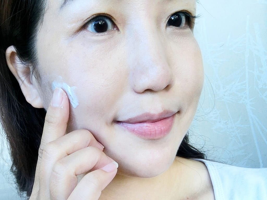 |2022網路暢銷美白抗皺乳霜推薦 | 人氣排行榜大評比.安美諾.朵莉麗蔻.契爾氏哪一款最推薦? - 第24張圖 |2022網路暢銷美白抗皺乳霜推薦 | 人氣排行榜大評比.安美諾.朵莉麗蔻.契爾氏哪一款最推薦?