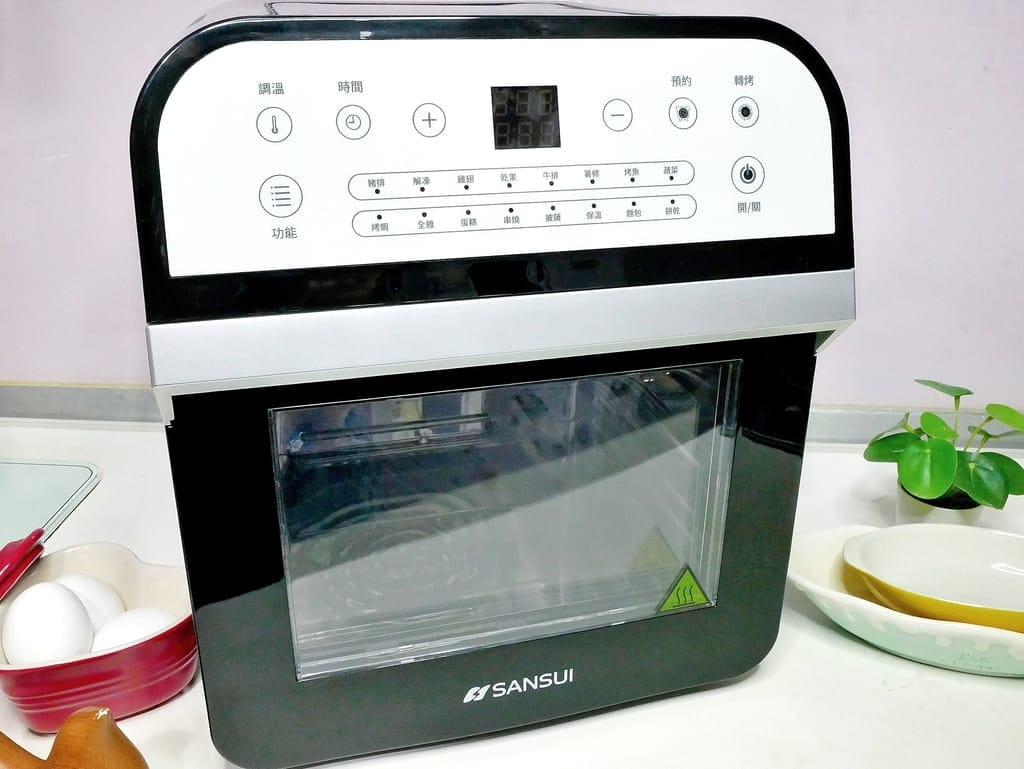 |氣炸烤箱料理 | SANSUI山水 12L旋風溫控智能氣炸烤箱SAF-553N,自動轉烤,不鏽鋼內膽,居家必備這一台! - 第4張圖 |氣炸烤箱料理 | SANSUI山水 12L旋風溫控智能氣炸烤箱SAF-553N,自動轉烤,不鏽鋼內膽,居家必備這一台!