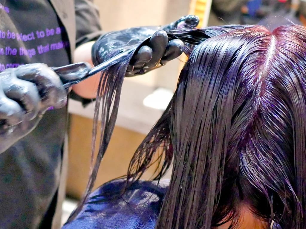 | 板橋染髮推薦 | Wor Hair 新埔店.女生不限長短染或燙髮只要1500元.迷人的極光紫黑色~ - 第31張圖 | 板橋染髮推薦 | Wor Hair 新埔店.女生不限長短染或燙髮只要1500元.迷人的極光紫黑色~