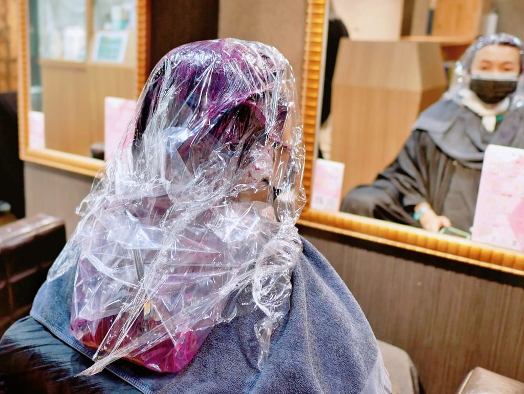| 板橋染髮推薦 | Wor Hair 新埔店.女生不限長短染或燙髮只要1500元.迷人的極光紫黑色~ - 第20張圖 | 板橋染髮推薦 | Wor Hair 新埔店.女生不限長短染或燙髮只要1500元.迷人的極光紫黑色~