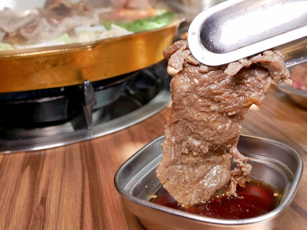 | 新莊韓式料理 | 海雲韓式料理.小菜無限吃到飽,銅板烤肉/石鍋拌飯/韓式鍋物,一吃就愛上! - 第26張圖 | 新莊韓式料理 | 海雲韓式料理.小菜無限吃到飽,銅板烤肉/石鍋拌飯/韓式鍋物,一吃就愛上!