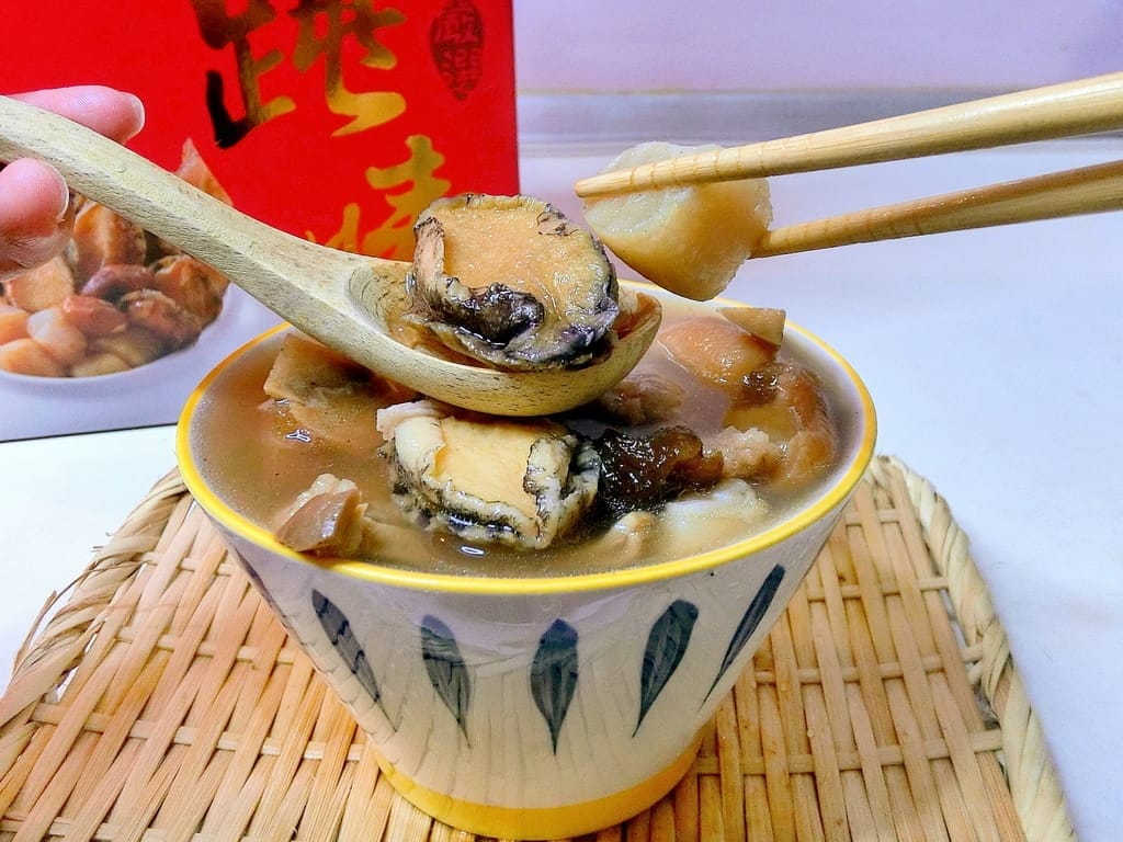 | 年菜推薦 | 品元堂 頂級豪華佛跳牆.嚴選極品干貝.上等鮑魚,高檔黑玉蔘.湯頭濃郁食材澎湃! - 第28張圖 | 年菜推薦 | 品元堂 頂級豪華佛跳牆.嚴選極品干貝.上等鮑魚,高檔黑玉蔘.湯頭濃郁食材澎湃!