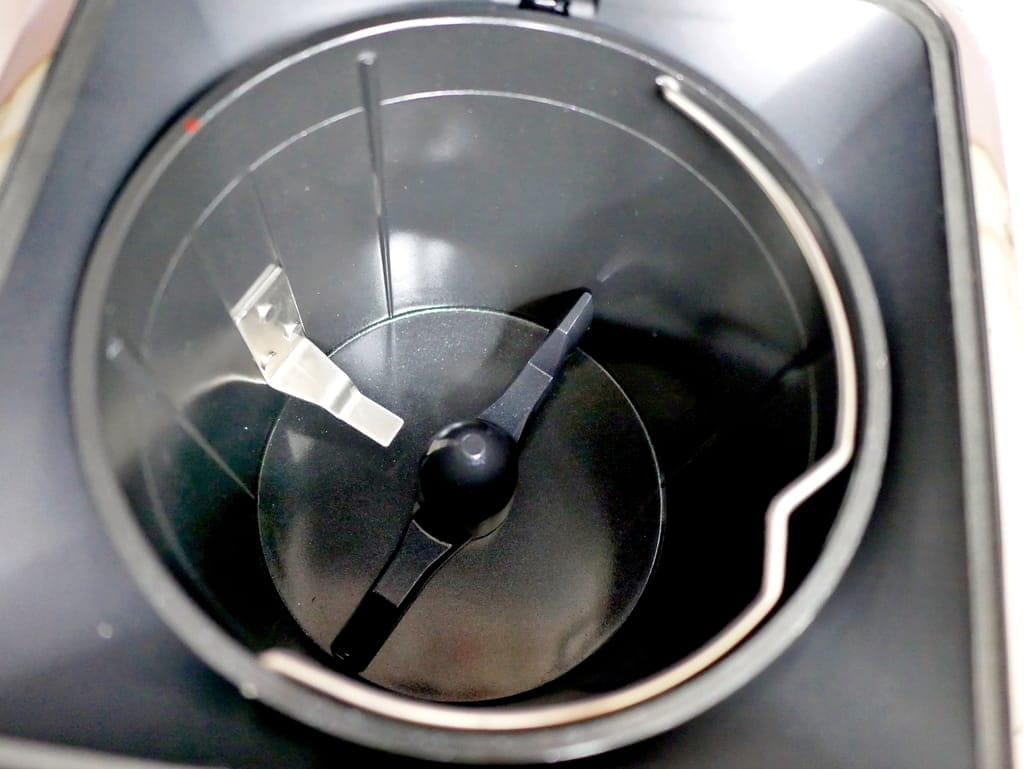 |廚餘機推薦|SANSUI山水 智能熱烘除臭4L廚餘機,乾燥研磨.讓垃圾變有機肥,高溫烘乾/UV殺菌,一鍵清洗,解決廚餘困擾! - 第15張圖 |廚餘機推薦|SANSUI山水 智能熱烘除臭4L廚餘機,乾燥研磨.讓垃圾變有機肥,高溫烘乾/UV殺菌,一鍵清洗,解決廚餘困擾!