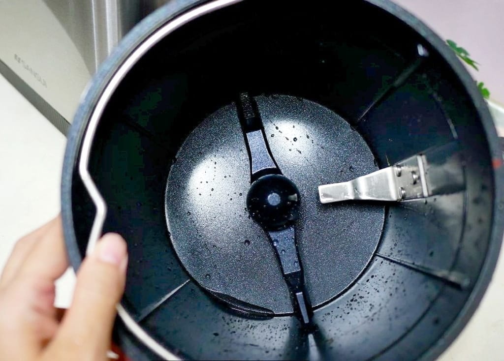|廚餘機推薦|SANSUI山水 智能熱烘除臭4L廚餘機,乾燥研磨.讓垃圾變有機肥,高溫烘乾/UV殺菌,一鍵清洗,解決廚餘困擾! - 第43張圖 |廚餘機推薦|SANSUI山水 智能熱烘除臭4L廚餘機,乾燥研磨.讓垃圾變有機肥,高溫烘乾/UV殺菌,一鍵清洗,解決廚餘困擾!