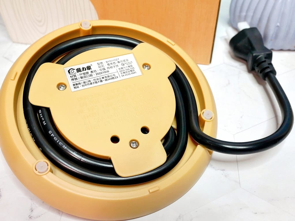 | 實用快煮壺推薦 | MOLIJIA 魔力家 M27雙層防燙快煮壺,1.9公升,省電快煮壺.隨手沖泡茶飲很放便! - 第20張圖 | 實用快煮壺推薦 | MOLIJIA 魔力家 M27雙層防燙快煮壺,1.9公升,省電快煮壺.隨手沖泡茶飲很放便!