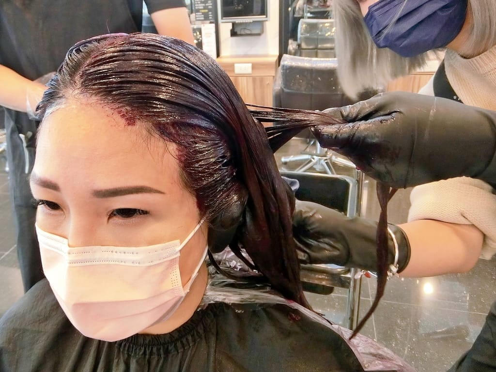 |西門染髮護髮| 禾林造型西門店,結構式護髮.髮色光澤質感大提升,6號張詩妤設計師 - 第31張圖 |西門染髮護髮| 禾林造型西門店,結構式護髮.髮色光澤質感大提升,6號張詩妤設計師
