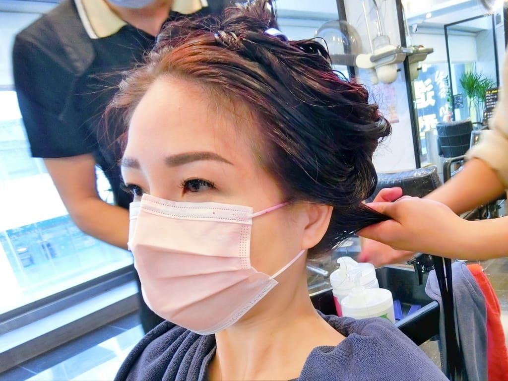 |西門染髮護髮| 禾林造型西門店,結構式護髮.髮色光澤質感大提升,6號張詩妤設計師 - 第35張圖 |西門染髮護髮| 禾林造型西門店,結構式護髮.髮色光澤質感大提升,6號張詩妤設計師