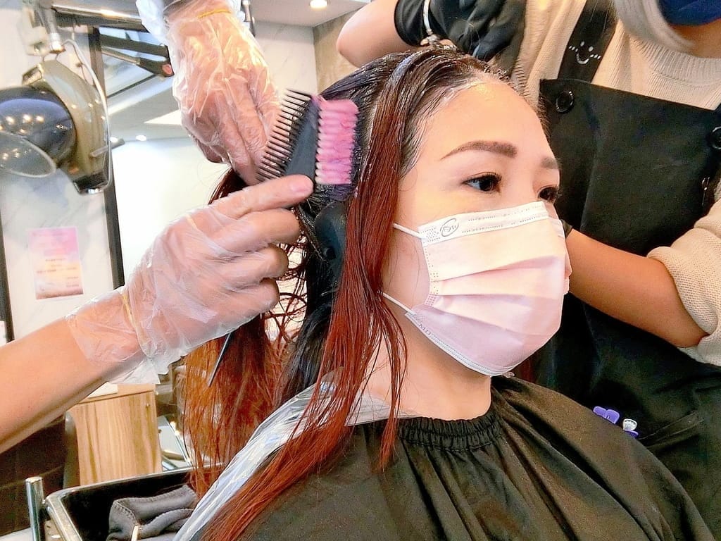 |西門染髮護髮| 禾林造型西門店,結構式護髮.髮色光澤質感大提升,6號張詩妤設計師 - 第27張圖 |西門染髮護髮| 禾林造型西門店,結構式護髮.髮色光澤質感大提升,6號張詩妤設計師