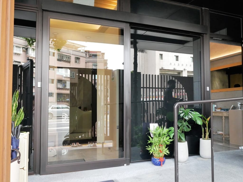 | 月子中心推薦 | 新月集產後護理之家.實際入住心得評價.現代化獨棟建築.隱密性高.給予媽媽寶寶妥善護理以及最溫暖的守護! - 第3張圖 | 月子中心推薦 | 新月集產後護理之家.實際入住心得評價.現代化獨棟建築.隱密性高.給予媽媽寶寶妥善護理以及最溫暖的守護!