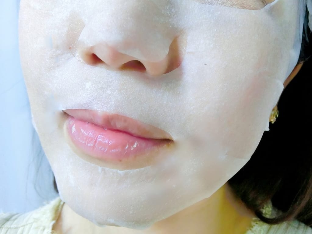 |日常護膚保養品|Rosity蘿斯緹精萃保濕化妝水/細白輕乳液/保濕嫩白面膜.給予肌膚滿滿的保水量澤感! - 第22張圖 |日常護膚保養品|Rosity蘿斯緹精萃保濕化妝水/細白輕乳液/保濕嫩白面膜.給予肌膚滿滿的保水量澤感!