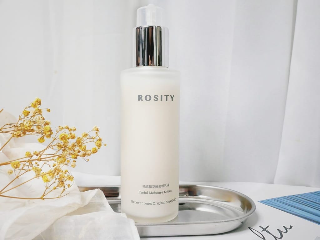 |日常護膚保養品|Rosity蘿斯緹精萃保濕化妝水/細白輕乳液/保濕嫩白面膜.給予肌膚滿滿的保水量澤感! - 第8張圖 |日常護膚保養品|Rosity蘿斯緹精萃保濕化妝水/細白輕乳液/保濕嫩白面膜.給予肌膚滿滿的保水量澤感!