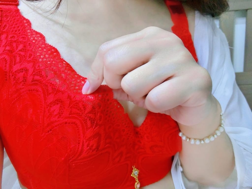 |無痕內衣推薦|羽彤內著小舖 、集中托高無重力、貼身衣物穿搭分享 - 第14張圖 |無痕內衣推薦|羽彤內著小舖 、集中托高無重力、貼身衣物穿搭分享