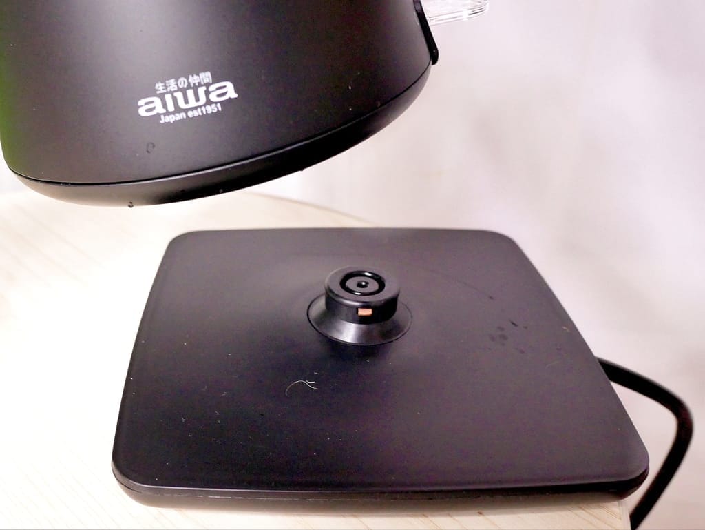 | 細口快煮壺 | AIWA 愛華 鵝頸手沖電茶壼,手沖咖啡入門首選.完美穩定注水.俐落斷水也乾淨! - 第17張圖 | 細口快煮壺 | AIWA 愛華 鵝頸手沖電茶壼,手沖咖啡入門首選.完美穩定注水.俐落斷水也乾淨!