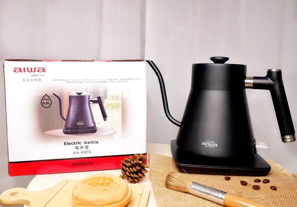 | 細口快煮壺 | AIWA 愛華 鵝頸手沖電茶壼,手沖咖啡入門首選.完美穩定注水.俐落斷水也乾淨! - 第32張圖 | 細口快煮壺 | AIWA 愛華 鵝頸手沖電茶壼,手沖咖啡入門首選.完美穩定注水.俐落斷水也乾淨!
