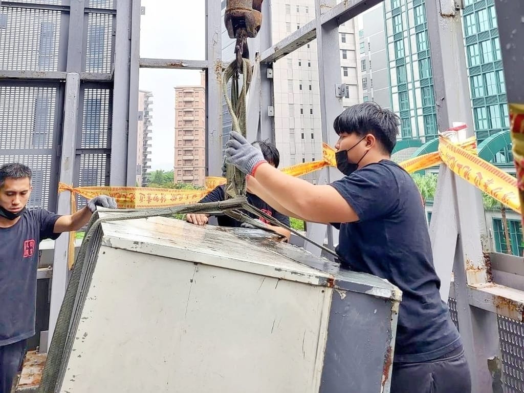 |搬家推薦|成傑搬家公司.家具完整包裝.拆裝運送服務.解決搬家麻煩事.固定報價不加價! - 第14張圖 |搬家推薦|成傑搬家公司.家具完整包裝.拆裝運送服務.解決搬家麻煩事.固定報價不加價!