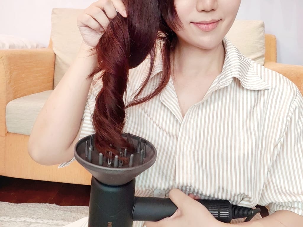 | 吹風機推薦| MIDORI美多莉高風速溫控負離子吹風機,大風量頭髮速乾不毛躁.輕量設計好拿好吹! - 第25張圖 | 吹風機推薦| MIDORI美多莉高風速溫控負離子吹風機,大風量頭髮速乾不毛躁.輕量設計好拿好吹!