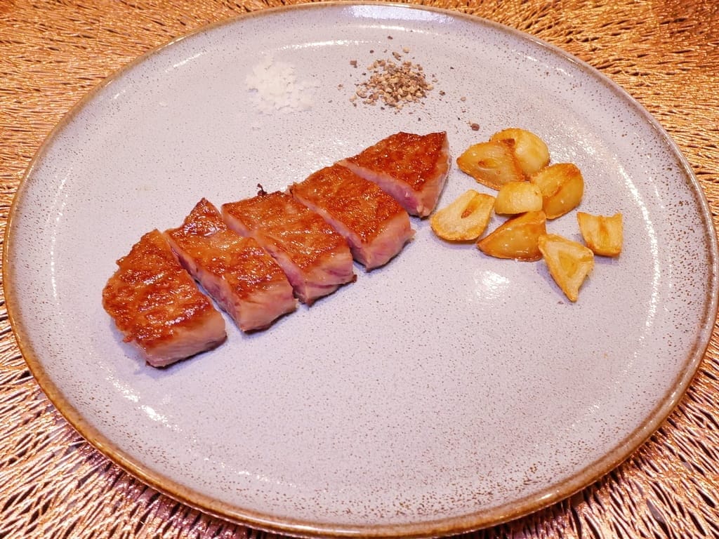 | 鐵板燒台北餐廳| 明水然.樂 信義遠百店A13店,一位難求的無菜單頂級鐵板燒,鮑魚干貝龍蝦A5和牛通通吃的到.高CP值約會餐廳首選!宵夜場獨家火熱登場.信義區宵夜首選 - 第45張圖 | 鐵板燒台北餐廳| 明水然.樂 信義遠百店A13店,一位難求的無菜單頂級鐵板燒,鮑魚干貝龍蝦A5和牛通通吃的到.高CP值約會餐廳首選!宵夜場獨家火熱登場.信義區宵夜首選