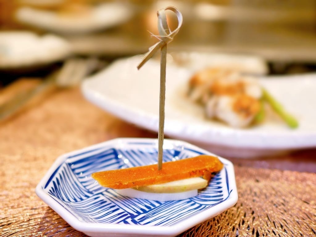 | 鐵板燒台北餐廳| 明水然.樂 信義遠百店A13店,一位難求的無菜單頂級鐵板燒,鮑魚干貝龍蝦A5和牛通通吃的到.高CP值約會餐廳首選!宵夜場獨家火熱登場.信義區宵夜首選 - 第14張圖 | 鐵板燒台北餐廳| 明水然.樂 信義遠百店A13店,一位難求的無菜單頂級鐵板燒,鮑魚干貝龍蝦A5和牛通通吃的到.高CP值約會餐廳首選!宵夜場獨家火熱登場.信義區宵夜首選