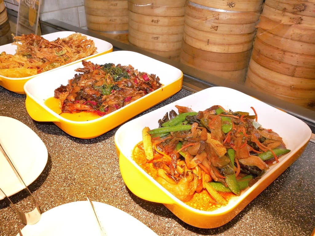 | 大直典華美食 | 豐FOOD海陸百匯， 各國特色料理都在這裡，下午餐吃到飽～