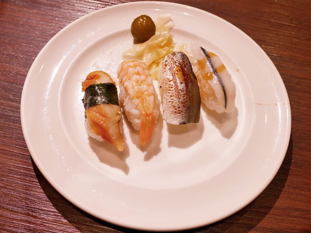 | 大直典華美食 | 豐FOOD海陸百匯， 各國特色料理都在這裡，下午餐吃到飽～