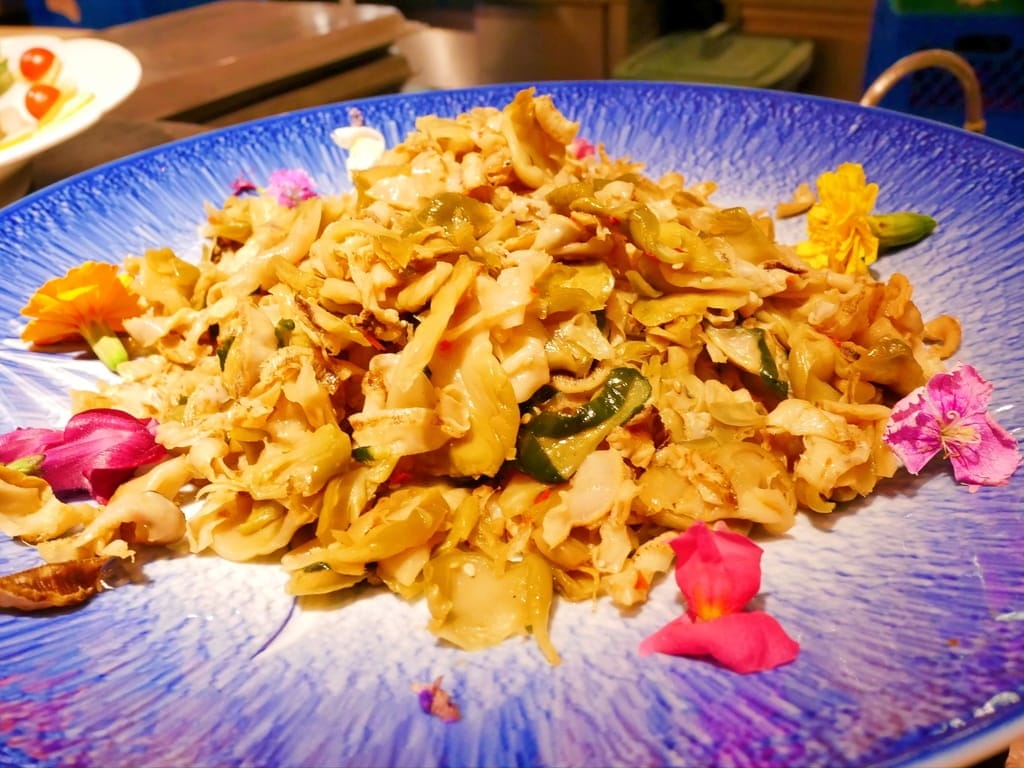 | 大直典華美食 | 豐FOOD海陸百匯， 各國特色料理都在這裡，下午餐吃到飽～