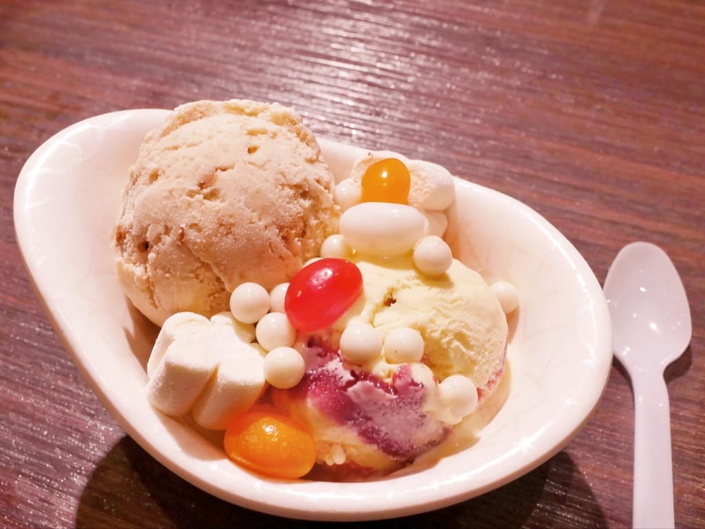 | 大直典華美食 | 豐FOOD海陸百匯， 各國特色料理都在這裡，下午餐吃到飽～