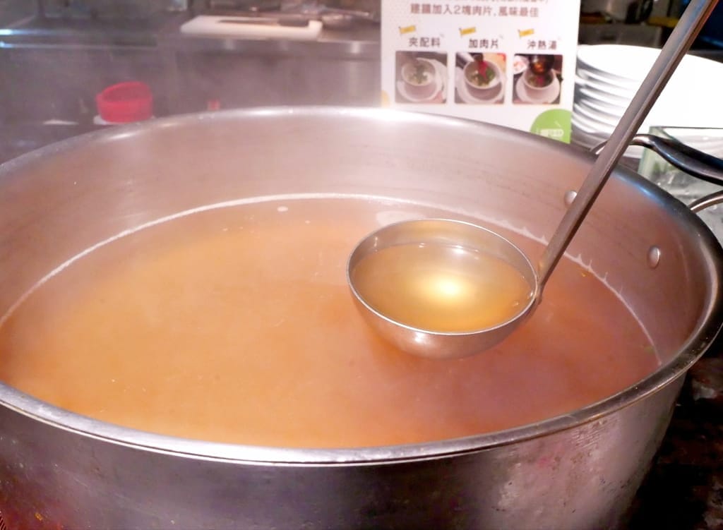 | 大直典華美食 | 豐FOOD海陸百匯， 各國特色料理都在這裡，下午餐吃到飽～