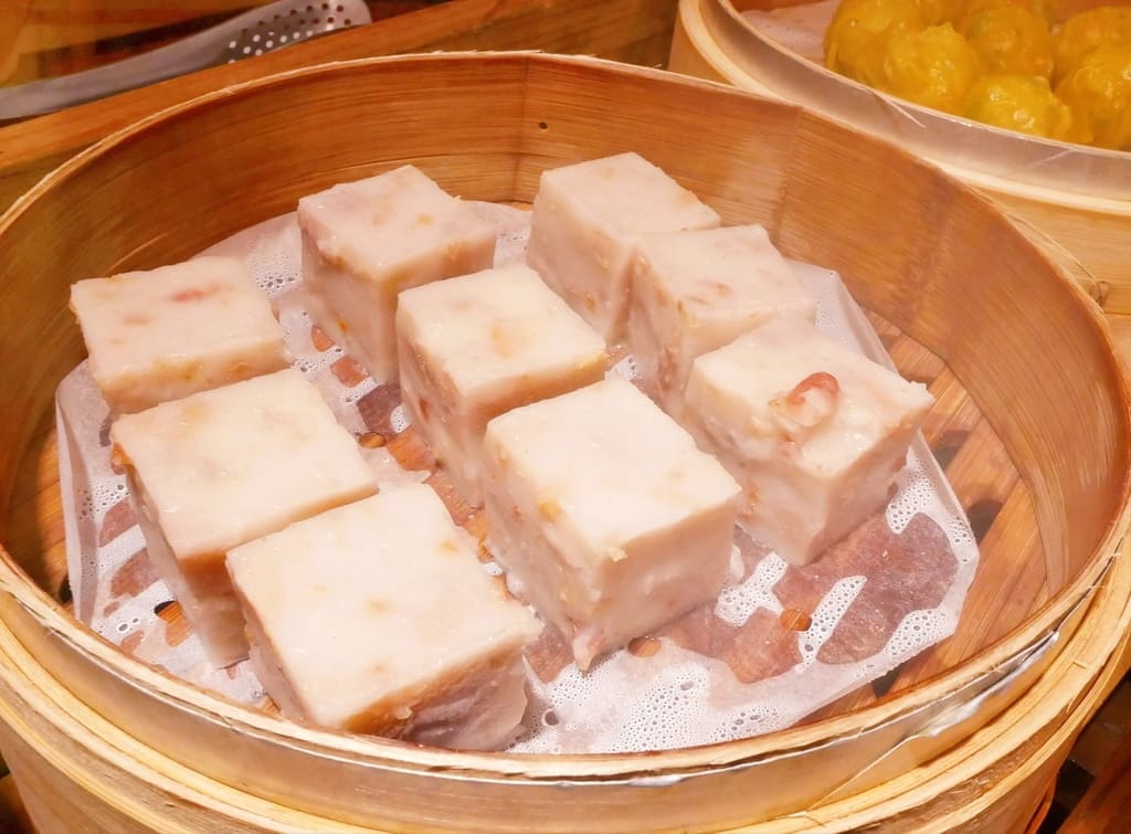 | 大直典華美食 | 豐FOOD海陸百匯， 各國特色料理都在這裡，下午餐吃到飽～