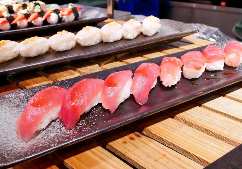 | 大直典華美食 | 豐FOOD海陸百匯， 各國特色料理都在這裡，下午餐吃到飽～