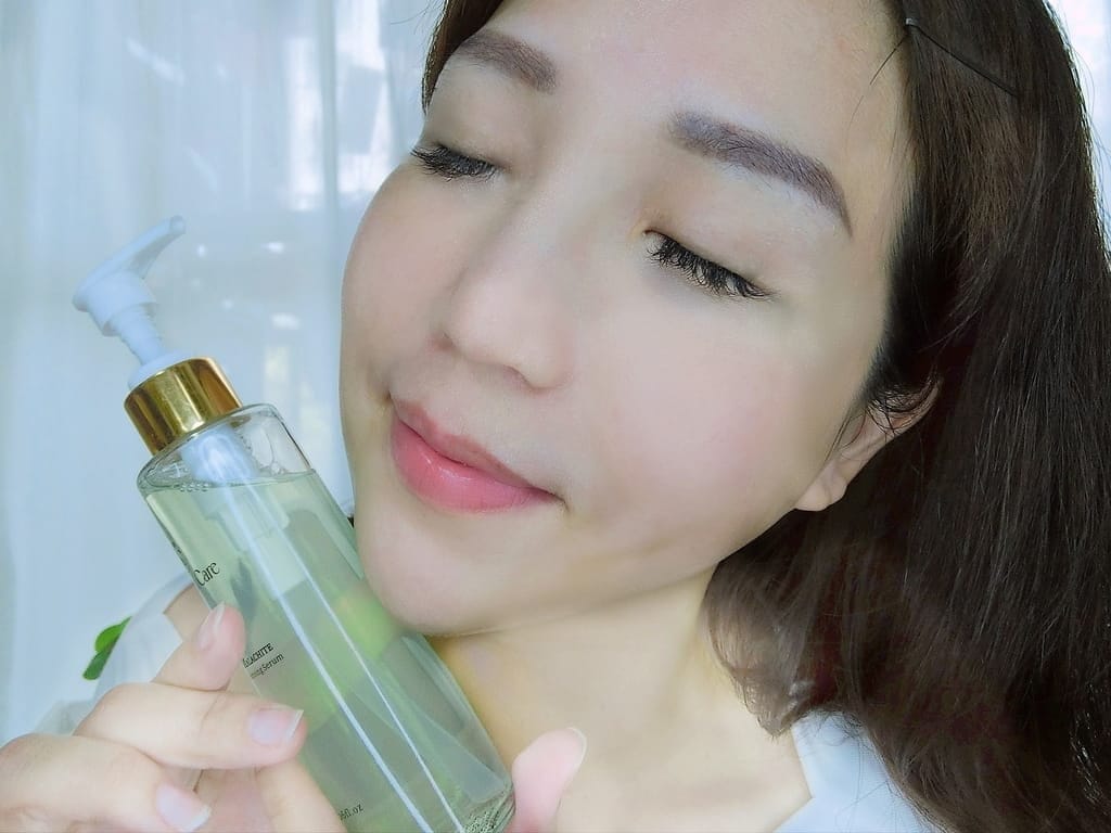 | 臉部保養推薦 | Beauty Care 孔雀石洗顏露,接睫毛卸妝必備!奇肌保濕噴霧、乳液.解決乾燥肌的不穩定,給予滿滿的保水潤澤感! - 第17張圖 | 臉部保養推薦 | Beauty Care 孔雀石洗顏露,接睫毛卸妝必備!奇肌保濕噴霧、乳液.解決乾燥肌的不穩定,給予滿滿的保水潤澤感!