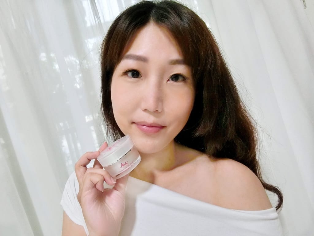 | 日常護膚保養 |Amelia櫻花膠原系列.台灣鯛魚萃取,給我自然水嫩好膚質! - 第21張圖 | 日常護膚保養 |Amelia櫻花膠原系列.台灣鯛魚萃取,給我自然水嫩好膚質!