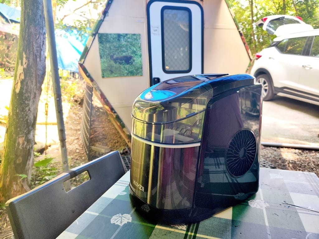 |露營必備好物|KOHZII 康馳 全自動製冰機,快速製冰且大容量,掀蓋式搭配雙重清潔功能,可選冰塊尺寸! - 第2張圖 |露營必備好物|KOHZII 康馳 全自動製冰機,快速製冰且大容量,掀蓋式搭配雙重清潔功能,可選冰塊尺寸!