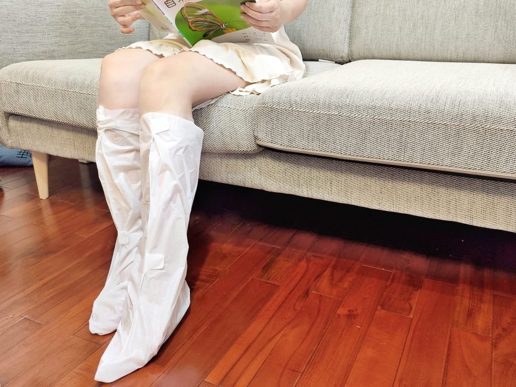 粗硬腳皮猶如老阿姨?DUNAY 晶萃舒活拋光足膜讓你恢復嬰兒般細嫩美足.舒緩乾燥肌膚.享受居家SPA! - 第7張圖 粗硬腳皮猶如老阿姨?DUNAY 晶萃舒活拋光足膜讓你恢復嬰兒般細嫩美足.舒緩乾燥肌膚.享受居家SPA!
