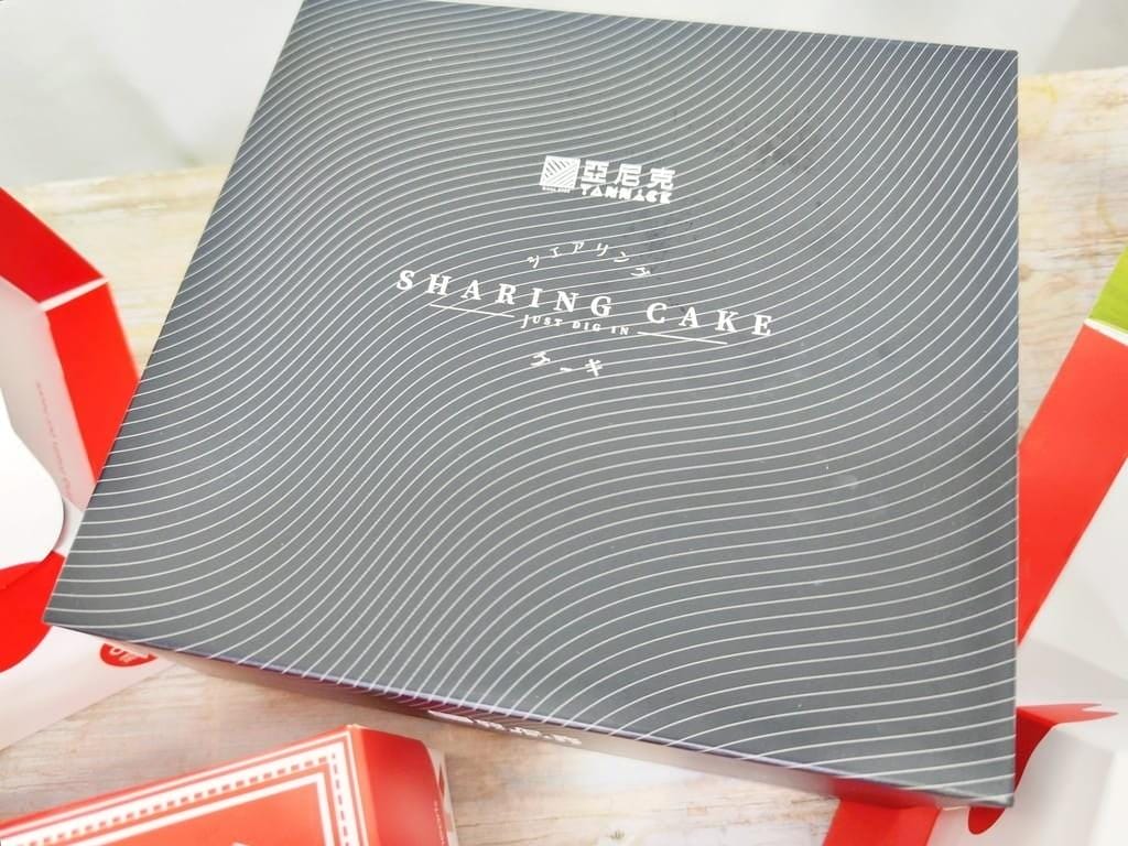 | 24小時智能甜點店 | 亞尼克台北西門店盛大開幕，奶茶布丁生乳捲／北海道黑酷曲，半夜也能買蛋糕！