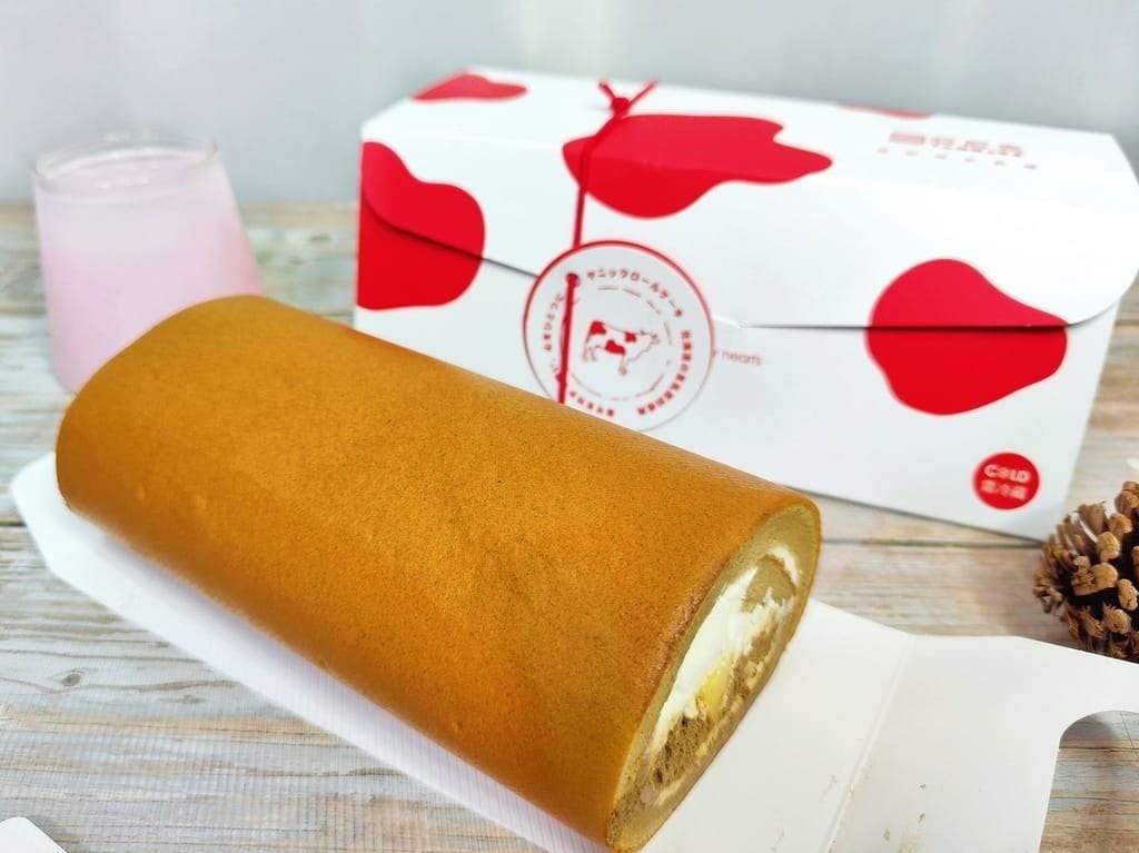| 24小時智能甜點店 | 亞尼克台北西門店盛大開幕，奶茶布丁生乳捲／北海道黑酷曲，半夜也能買蛋糕！